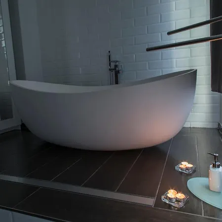 Argiro95 Luxury * Μπάρι